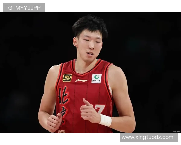 薪资差异揭示周琦价值三倍于胡金秋球迷直言这笔钱花得不值 薪资差异揭示周琦价值三倍于胡金秋球迷直言这笔钱花得不值